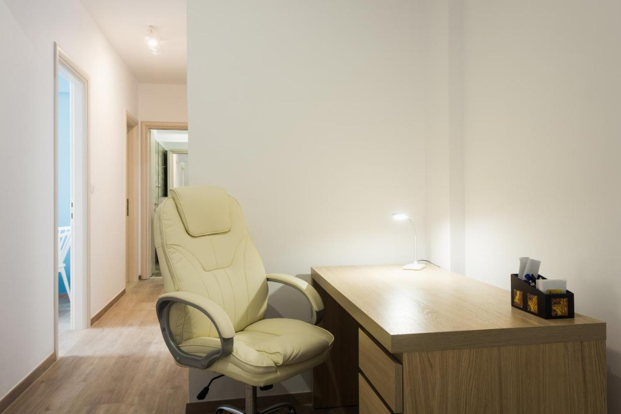 Comfort Zone Apartment In The Heart Of Athen Exterior foto